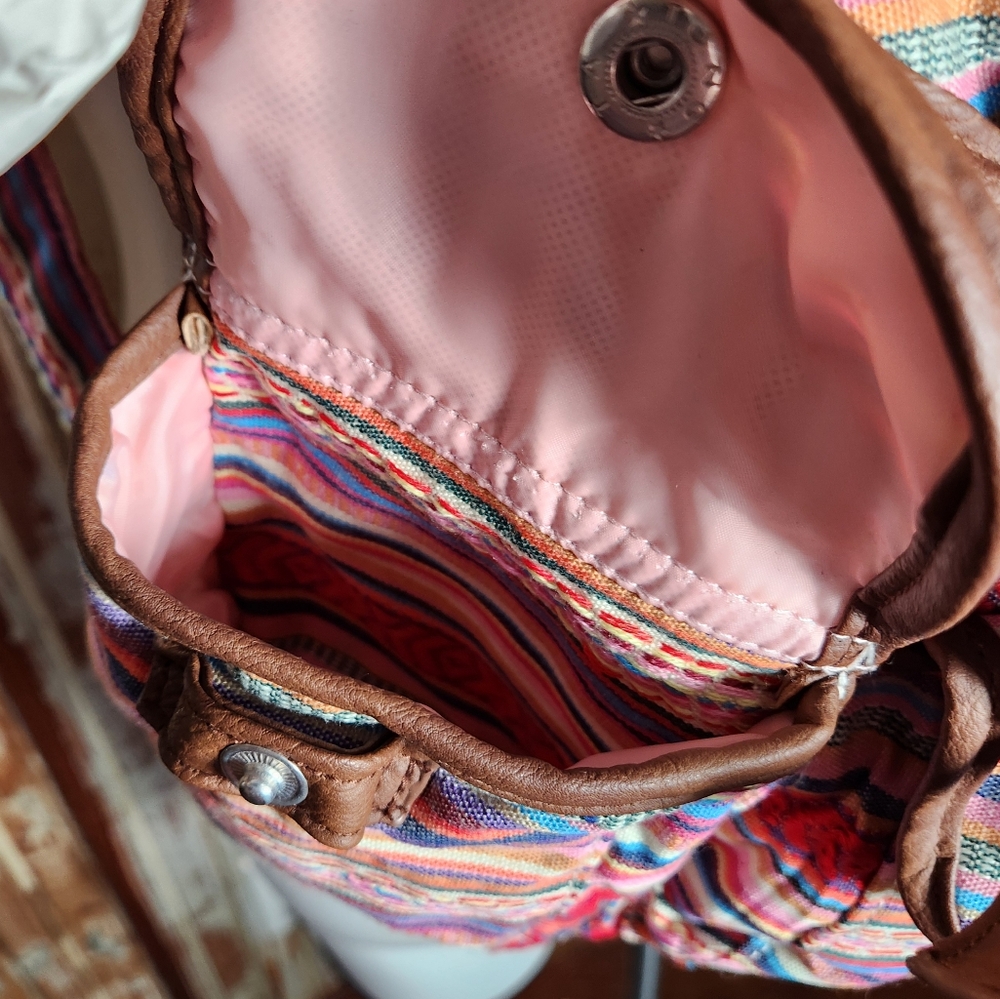 Mudd Backpack Southwest NWT Snap Closure - Picture 5 of 15